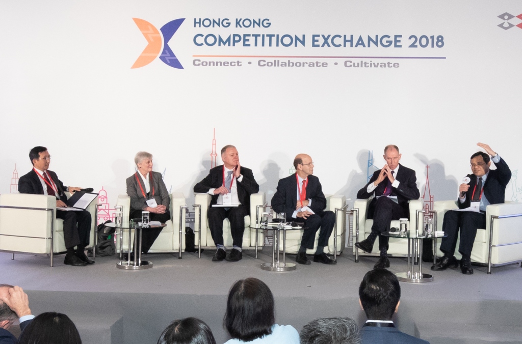 Students' Corner Panel 01