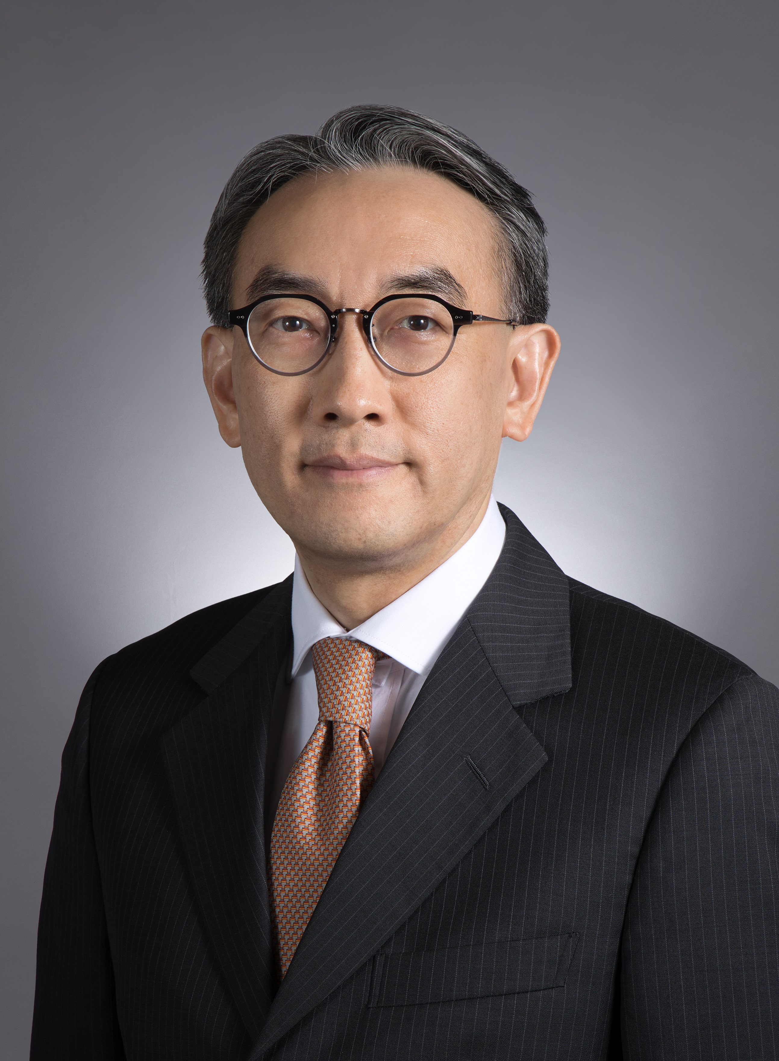 翟绍唐先生，SBS，SC，JP